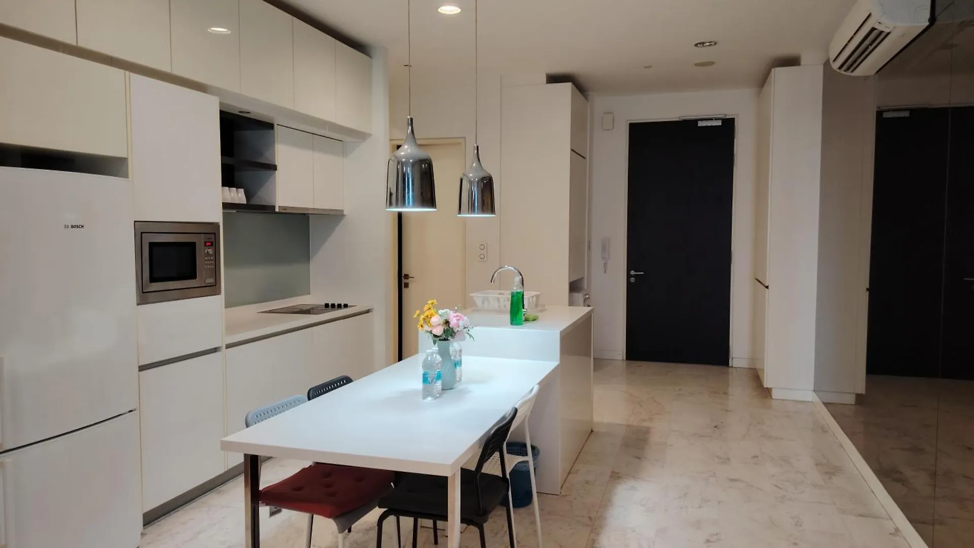 Platinum Kuala Lumpur By Sleepy Owl Suites Hotel