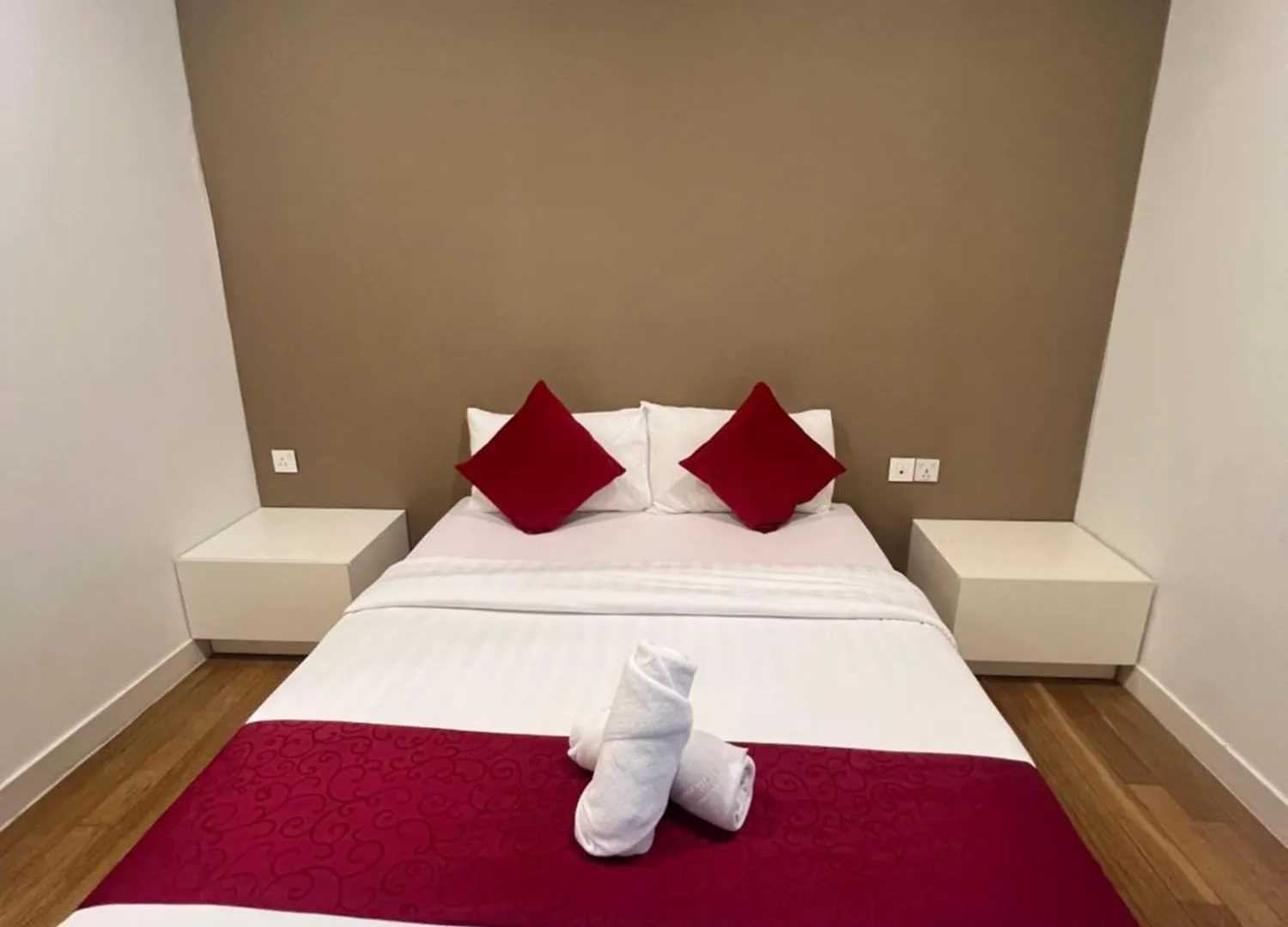 Platinum Kuala Lumpur By Sleepy Owl Suites Hotel