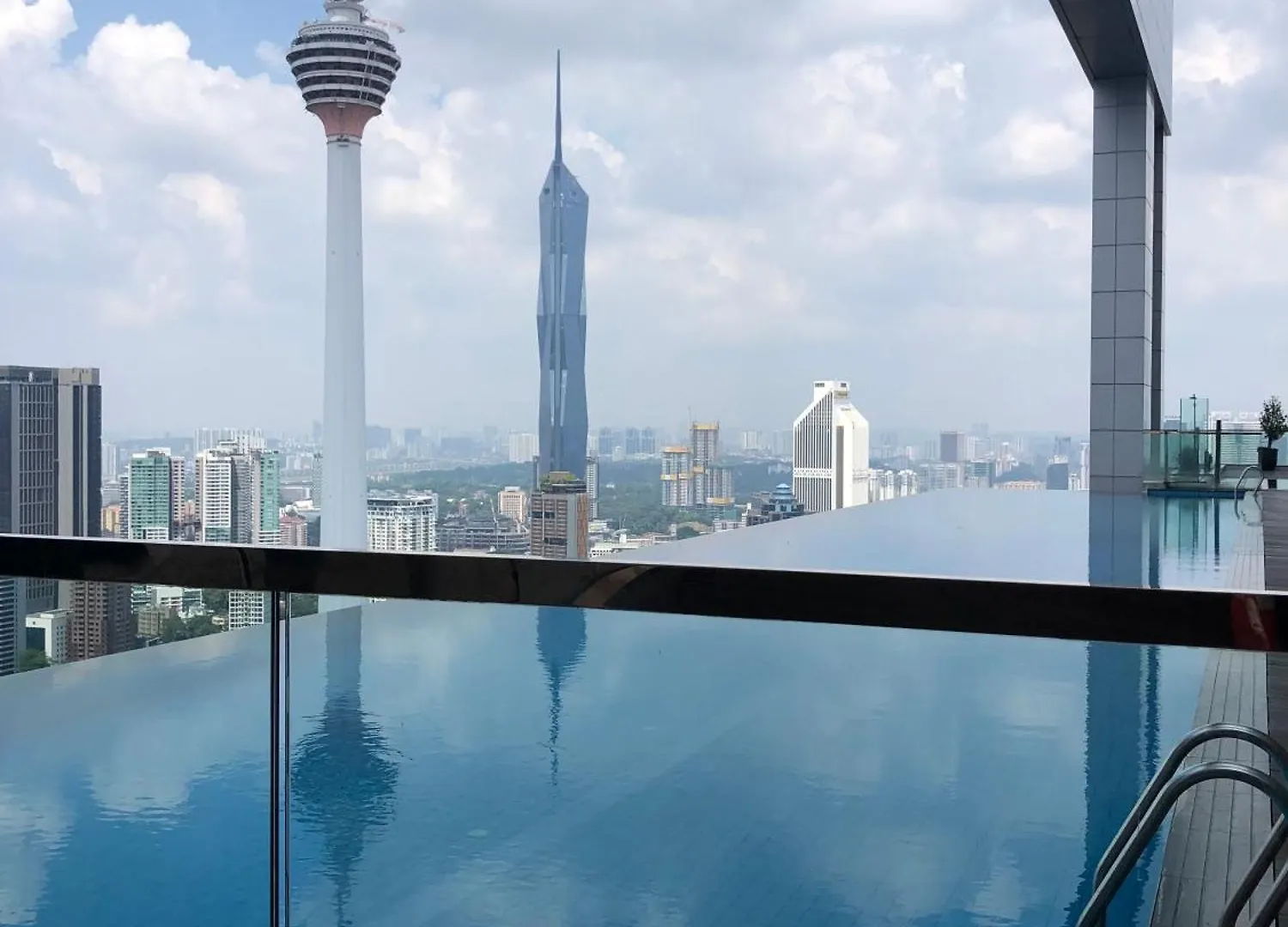 Platinum Kuala Lumpur By Sleepy Owl Suites Hotel