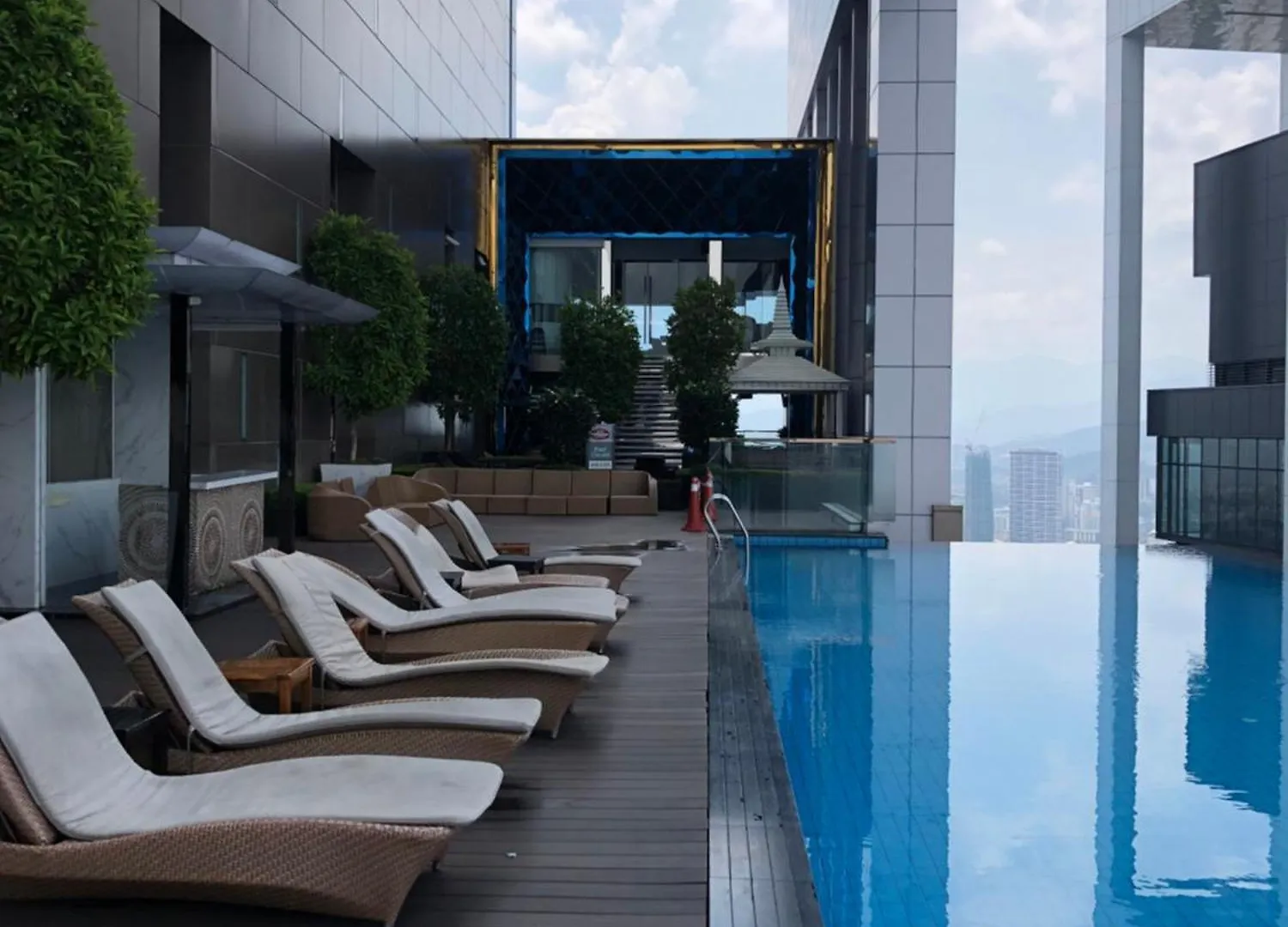 Hotel Platinum Kuala Lumpur By Sleepy Owl Suites